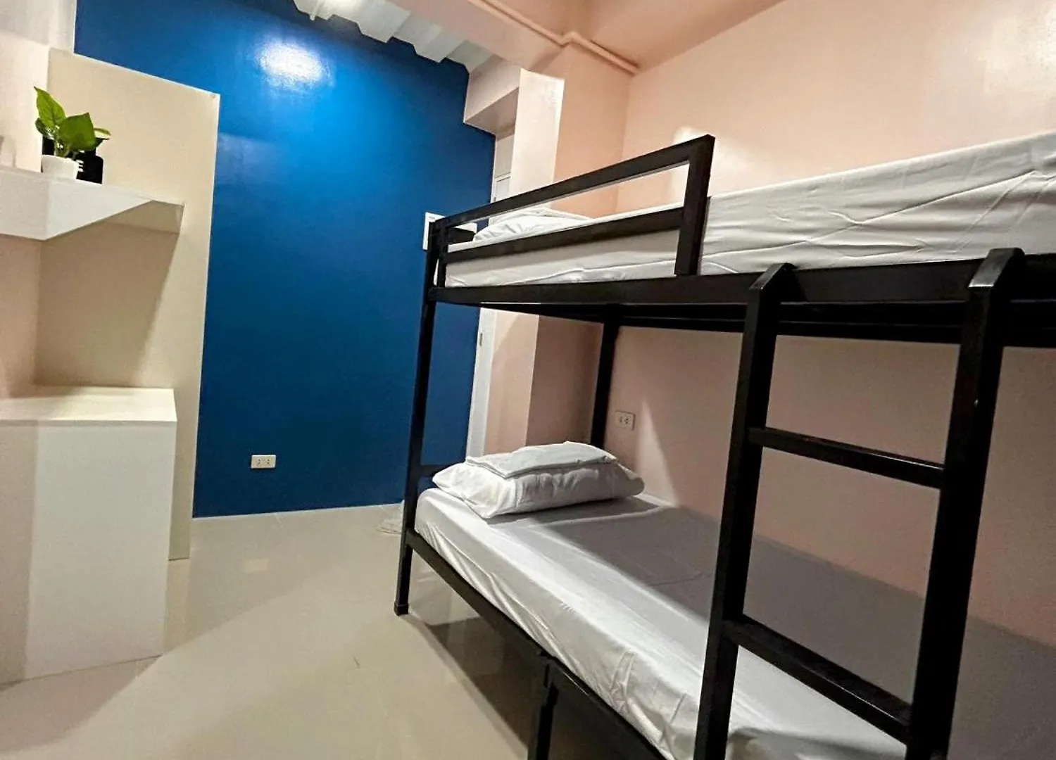 Apartment Origin Studios - Units Near Bonifacio Global City Manila