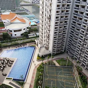 Solemare Parksuites - R Us Apartment